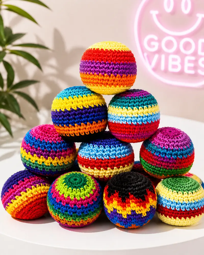 1PCS Hacky Sack Footbag Set Handmade Crochet Hacky Kick Sack Balls Knitted Kick Balls for Kids & Adults, Handmade Toss Bags for Playground, Parties & Travel (Random colors)-LIN